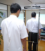 立位での歪みチェック 立位での歪みチェック